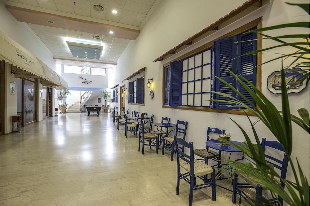 Irene Palace Beach Resort 2