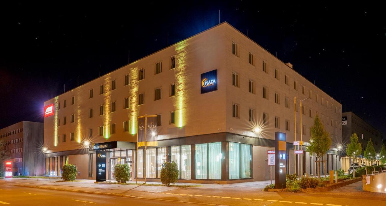 Plaza Premium Munchen 1