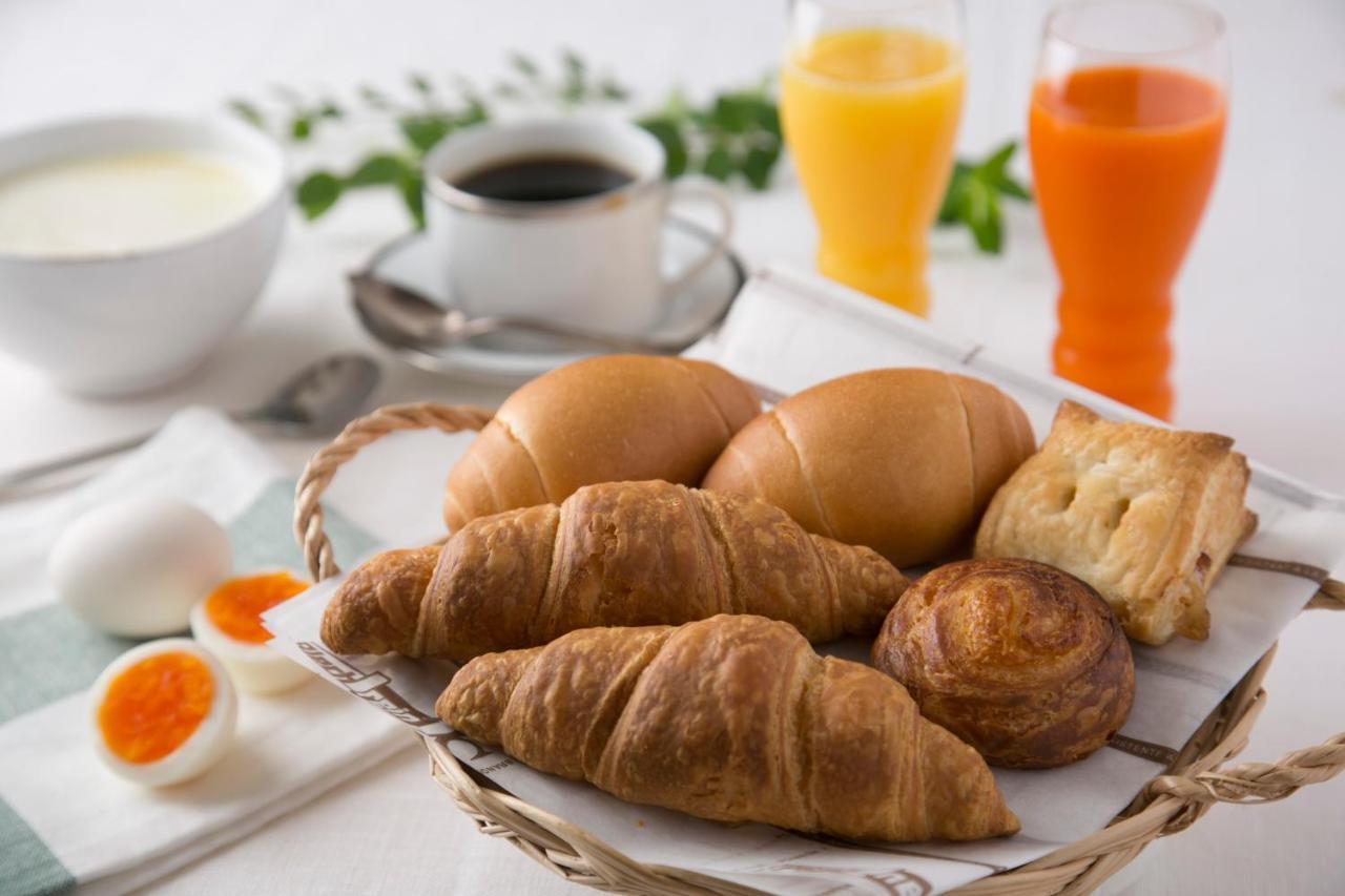 R&B Hotel Kanazawa Eki Nishiguchi 2