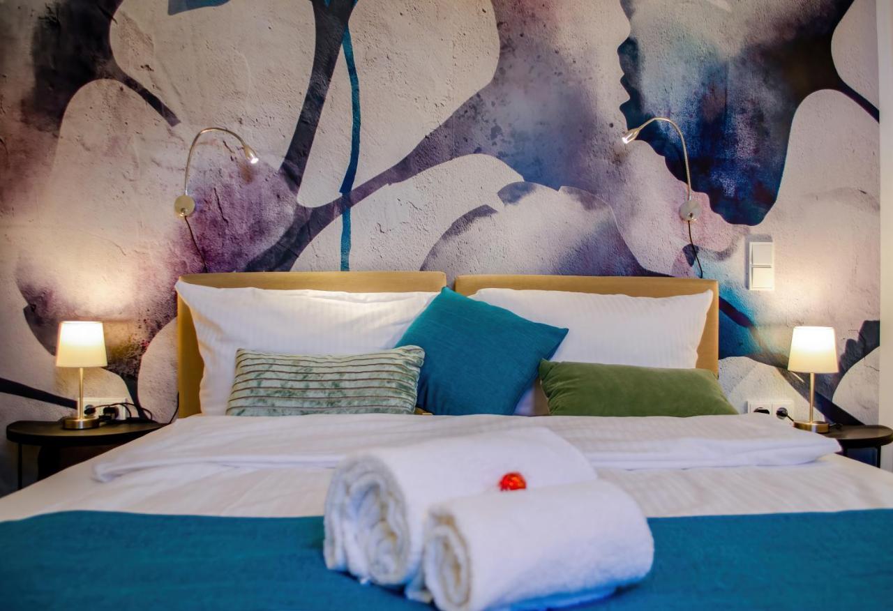 Homely Stay Studio 2 - Modern Self-Check-In Room in Munich - 15 Min From Oktoberfest 1