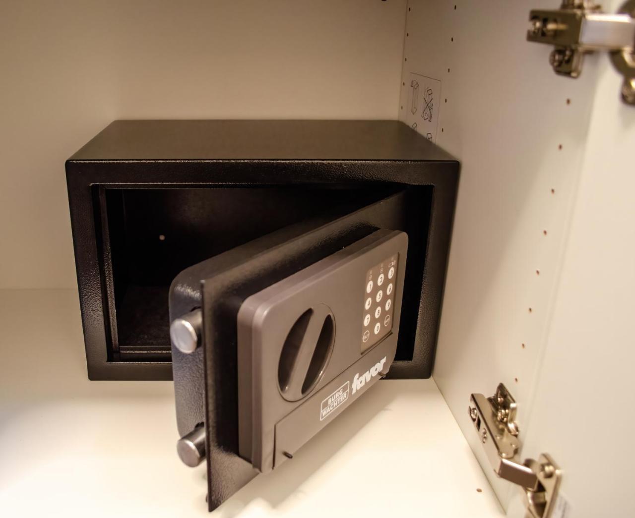 Homely Stay Studio 5 - Trendy Self-Check-In Stay in Munich- 15 Min From Oktoberfest 1