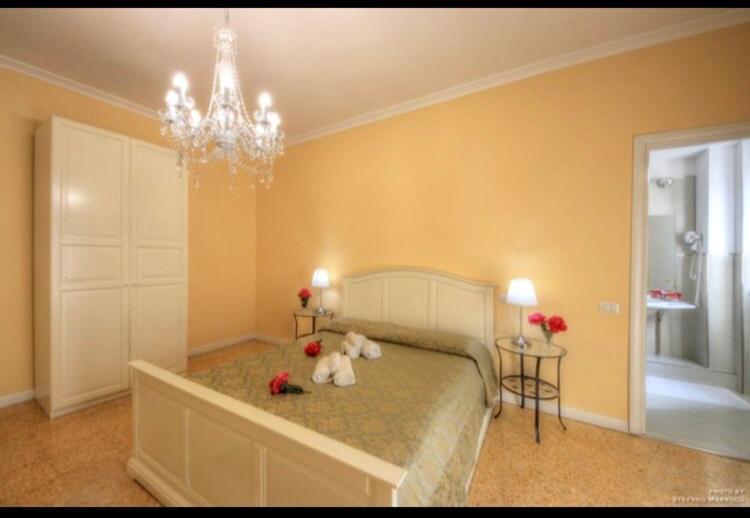 Al Teatro Lirico Bed And Breakfast 1