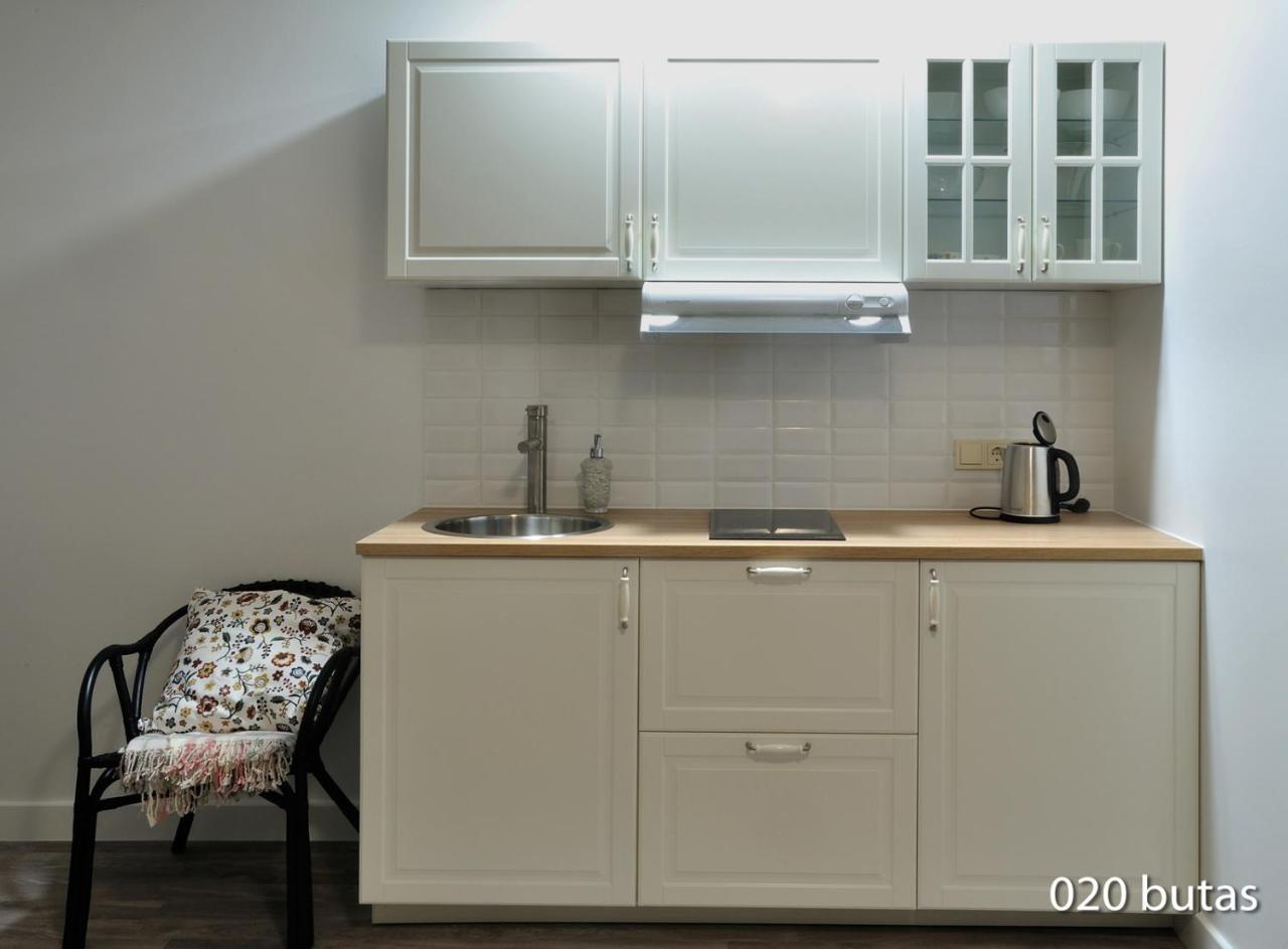 Six Apartment Simona 2