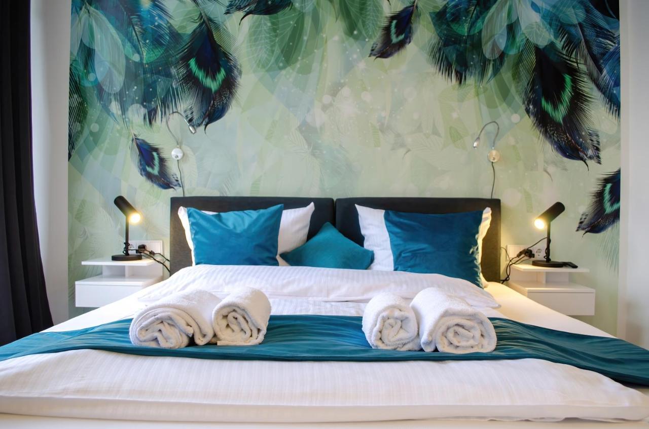 Homely Stay Studio 9 - Stylish & Convenient Self-Check-In Studio in Munich - 15min From Oktoberfest 1