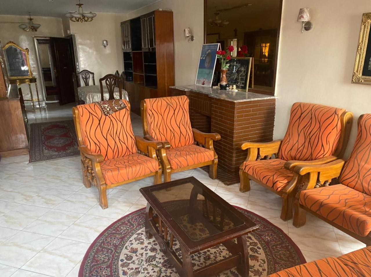 Elredy's Apartment Super Luxe Edition