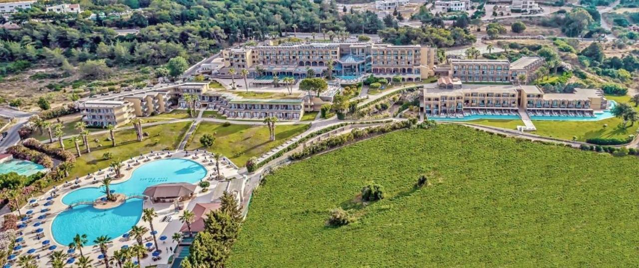 Kresten Palace Hotel