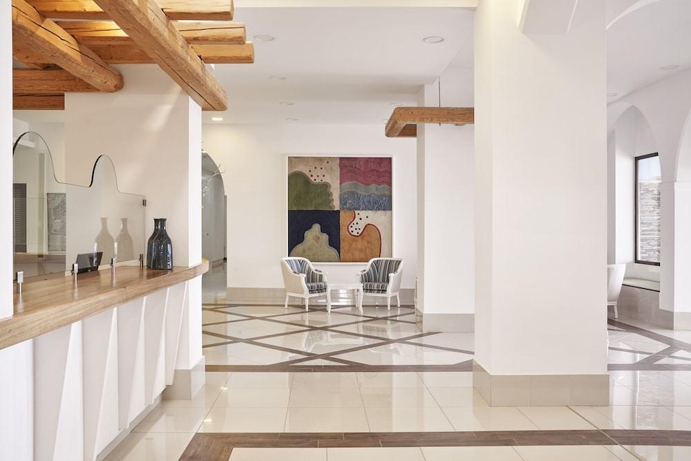 Epsilon Hotel Apartments 2