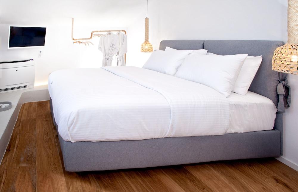 Santorini Soul Villas (Adults only) 2