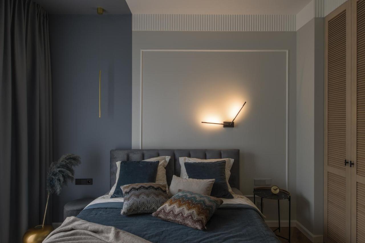 Ivis House - Classical Apartment with Balcony in Vilnius Old Town 2