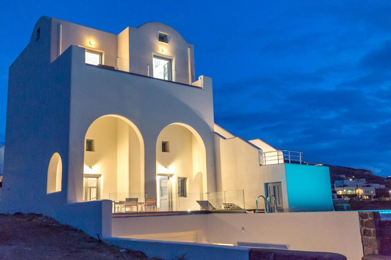 Luxe Maroussi Villas 1