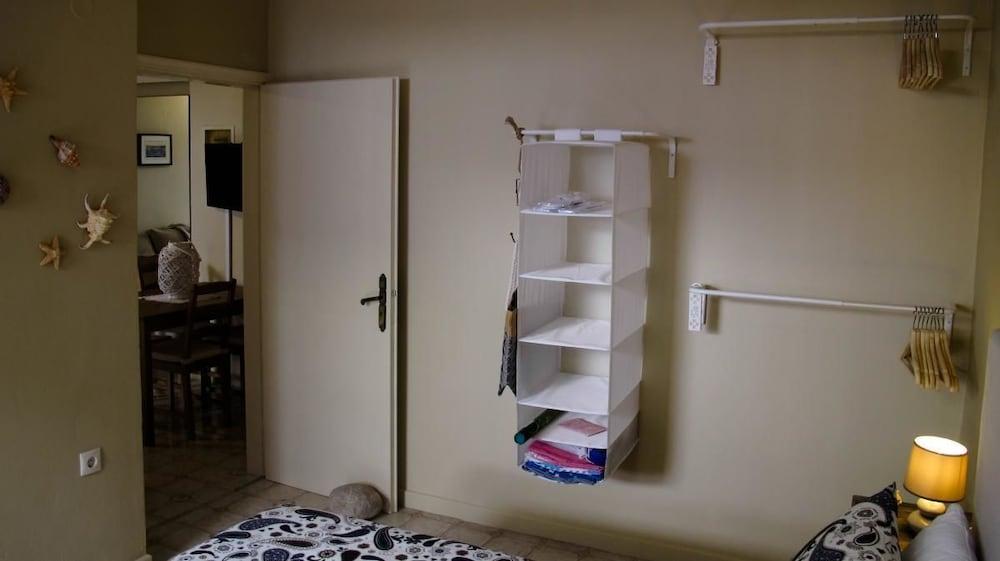 Rhodes Backpackers Boutique Hostel (Adults only) 2