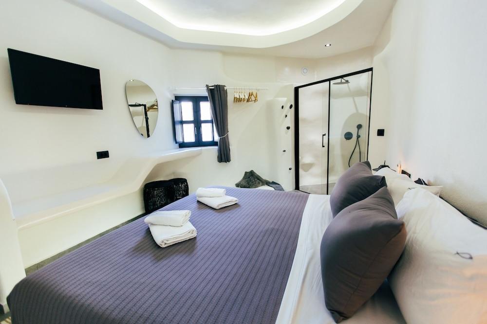 Santorini Dreams Villas 2