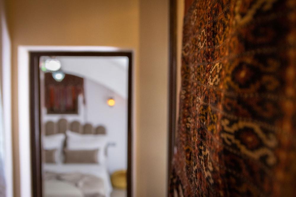 April Medieval Hotel (Adults only) 2