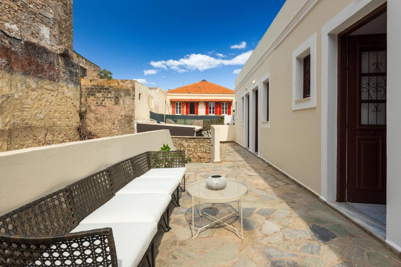 Cleomenes Old Town Studios 2