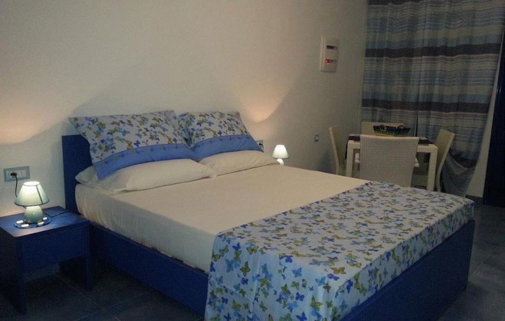 Bouganville Studios 2