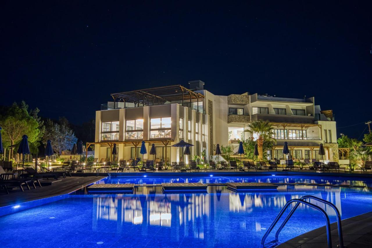 Atalanti Boutique Hotel (Adults only) 1