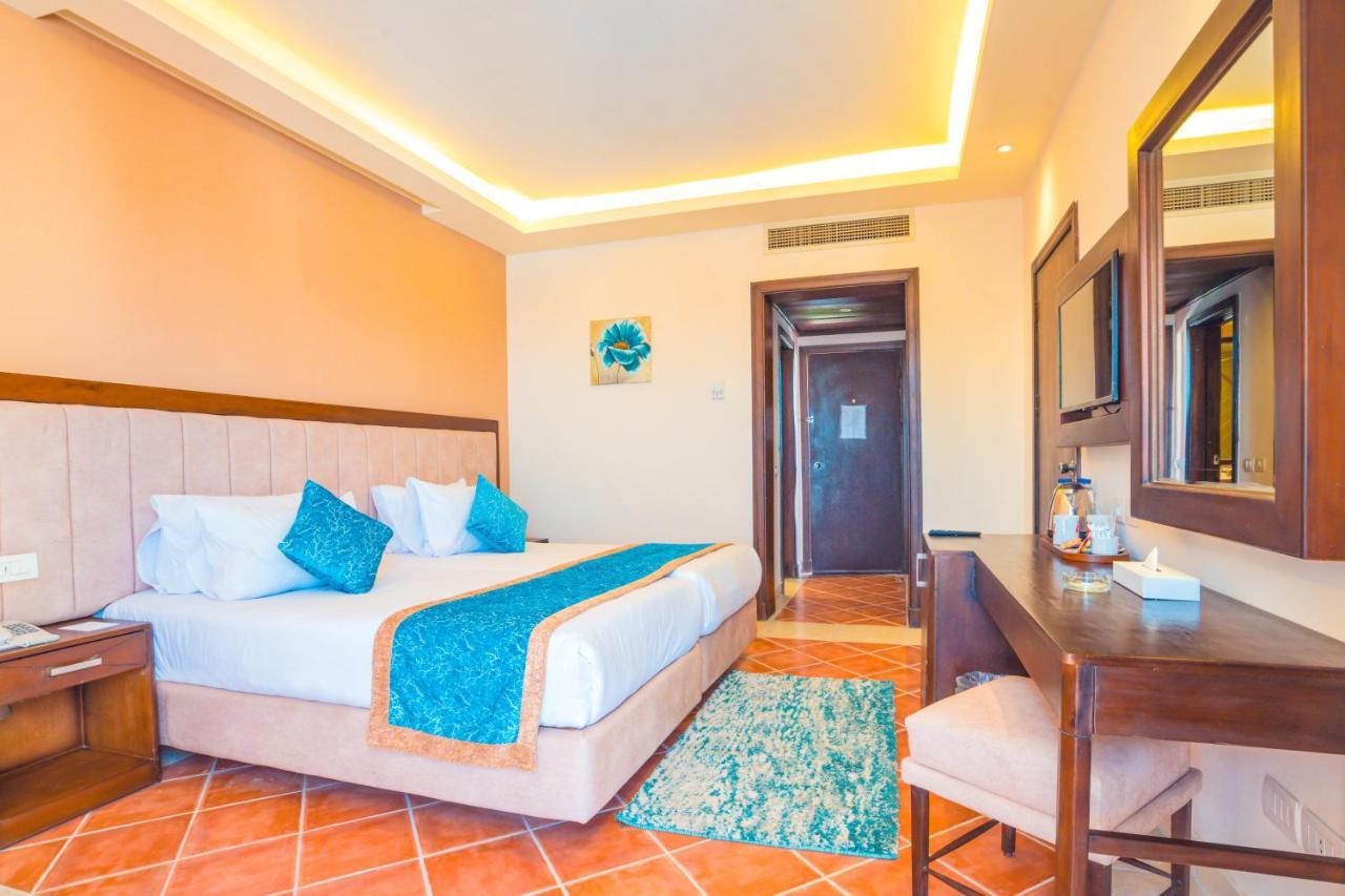 Ivy Cyrene Sharm Resort (Adults only)