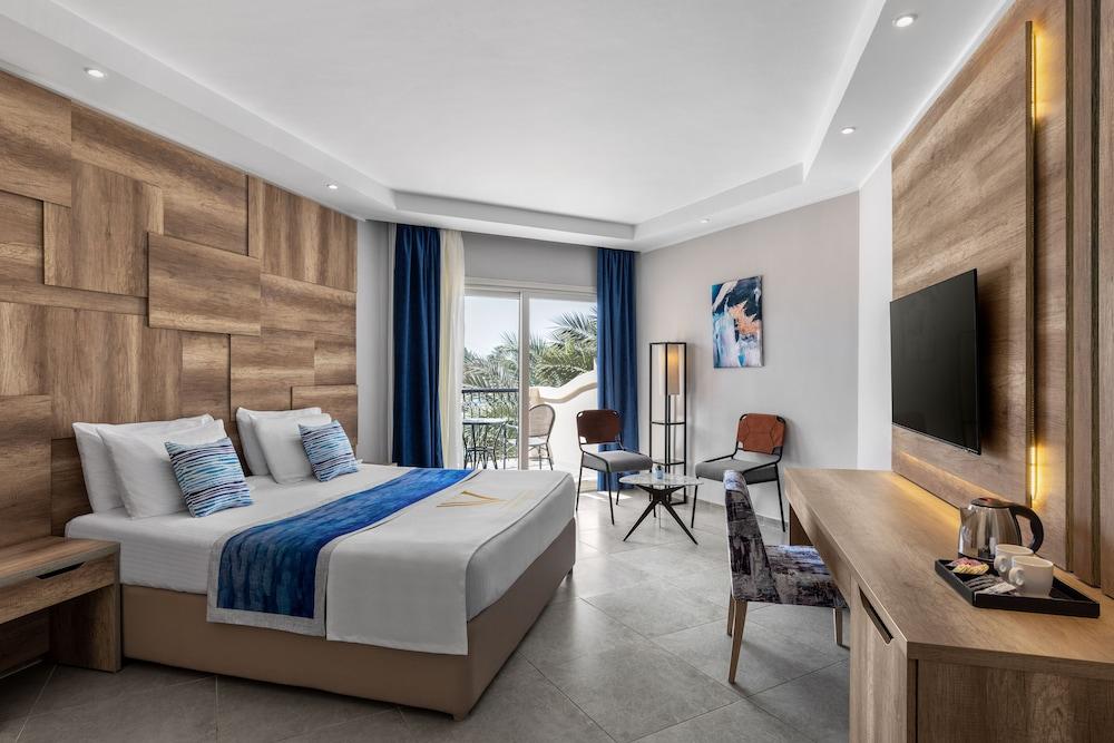 The V Luxury Resort Sahl Hasheesh 1