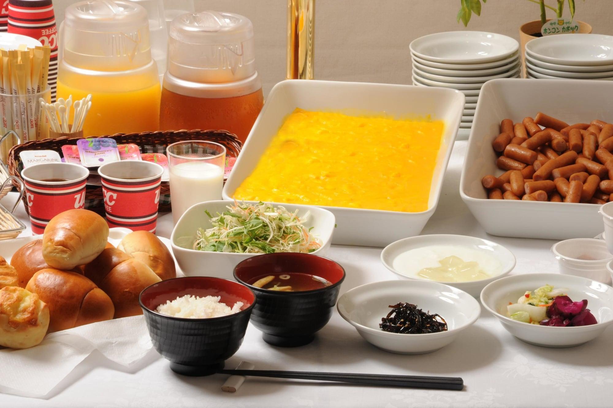 Econo Kanazawa Ekimae 1