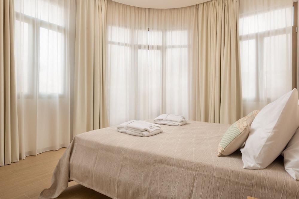 The 12th City Hotel 1