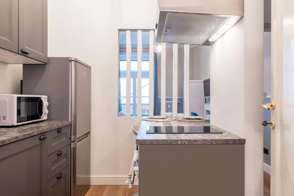 Velasca Flexyrent Aptartment Aircon 1