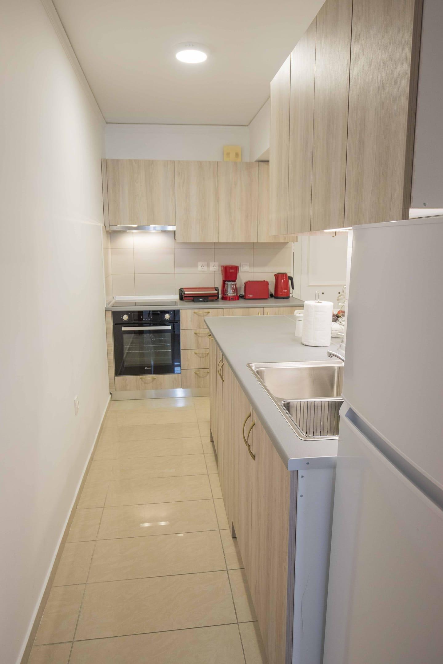 Rhodes City Center Suite 2