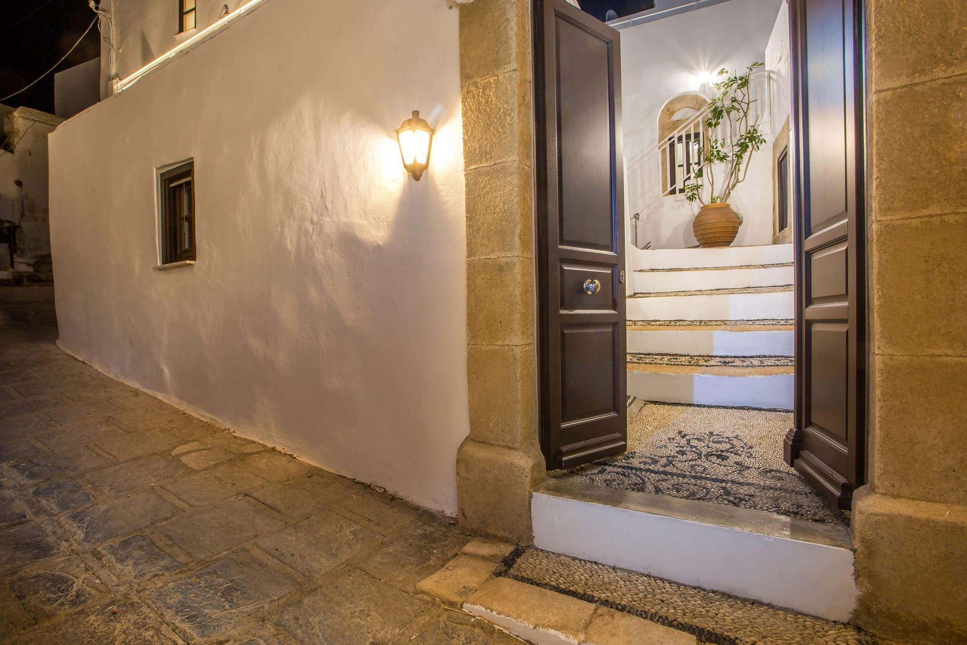 Bliss & Heritage Luxury Suites 2