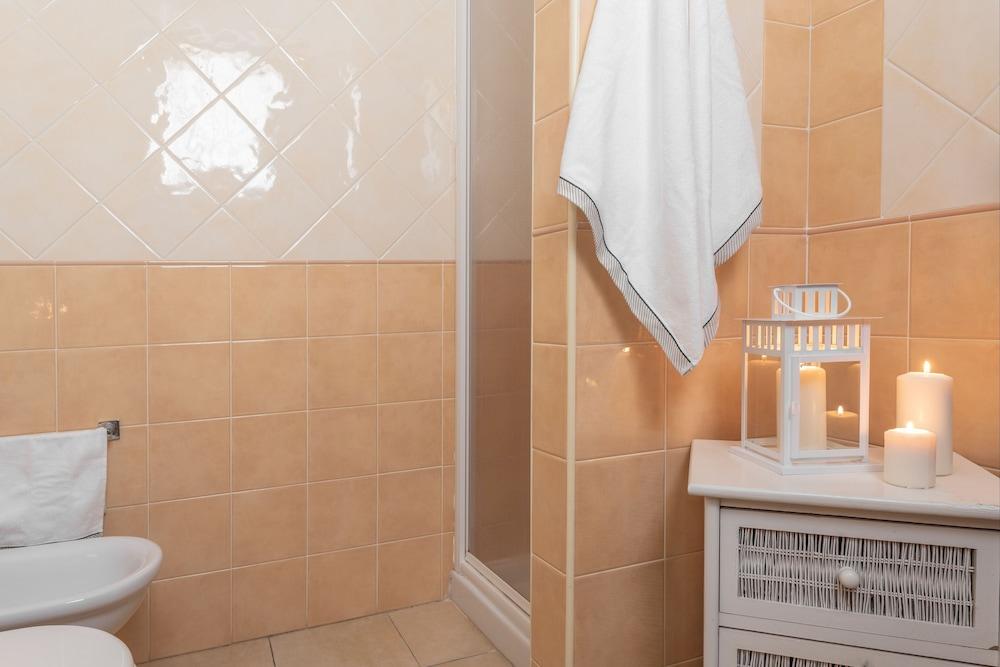 Stylish Residence Le Fontane One Bedroom Apartment Sleeps 4 Persons No2503 2