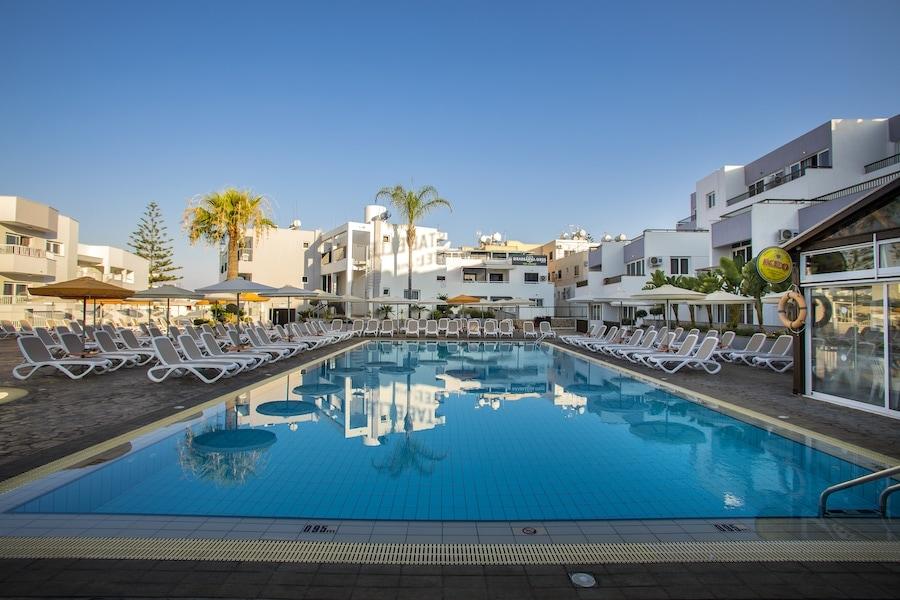 Christabelle Hotel Apartments 2