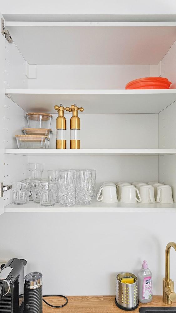 Luxus Neubau 65m2 City Wohnung- Re 1