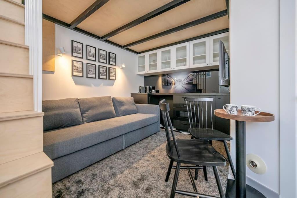 Stylish Apartment in Vilnius Old Town/ Urban Rent