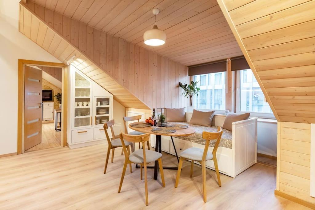 Luxury Apartment in Gedimino Av.