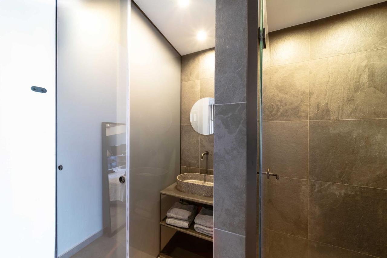 Golden Sun Luxury Apartment Adults Only 1