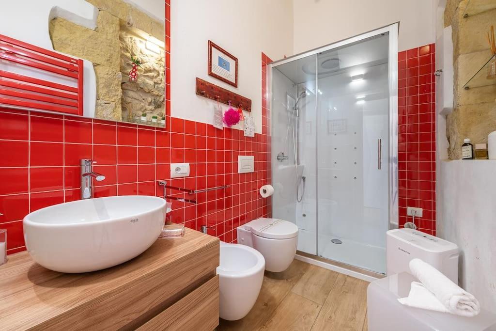 Charming House Con Doccia Sensoriale E Cortile Interno - Centro Storico 2