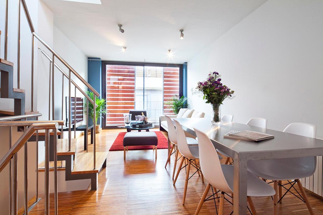 My Space Emirates - Park Guell Triplex with Private Terrace 1
