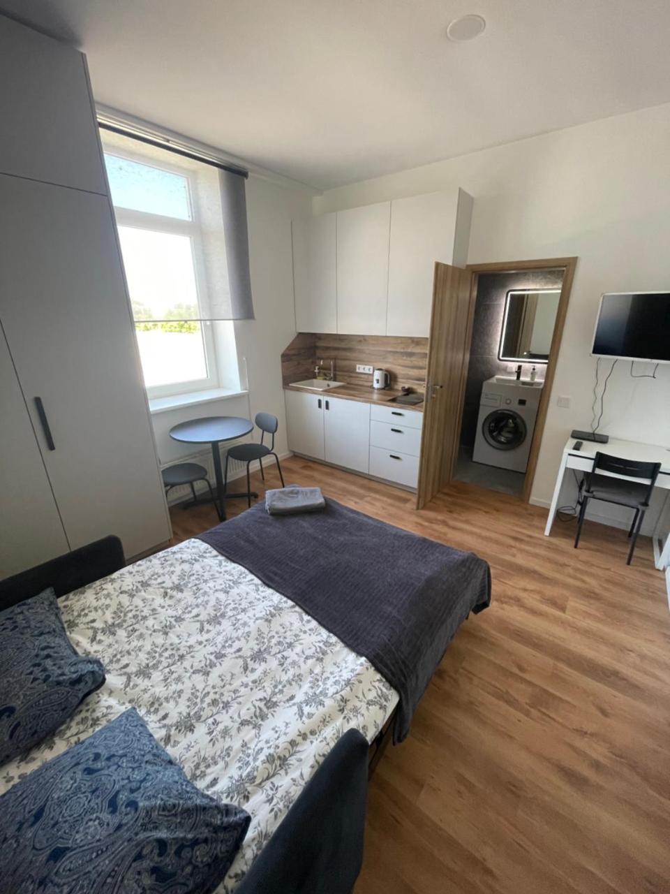 29 Airport Apartment (Adults Only) 1