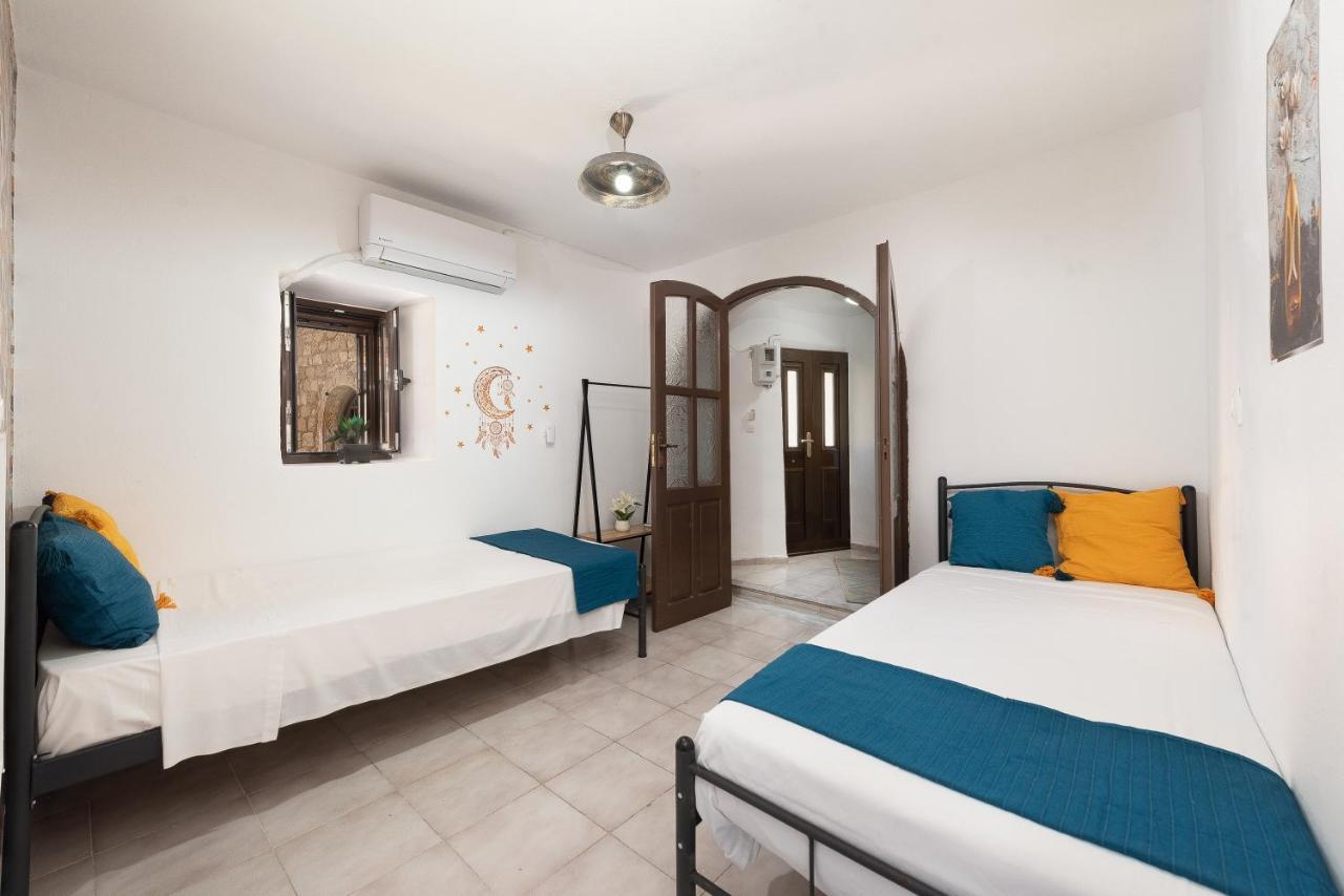 Emerald Dream House, Aithria 2