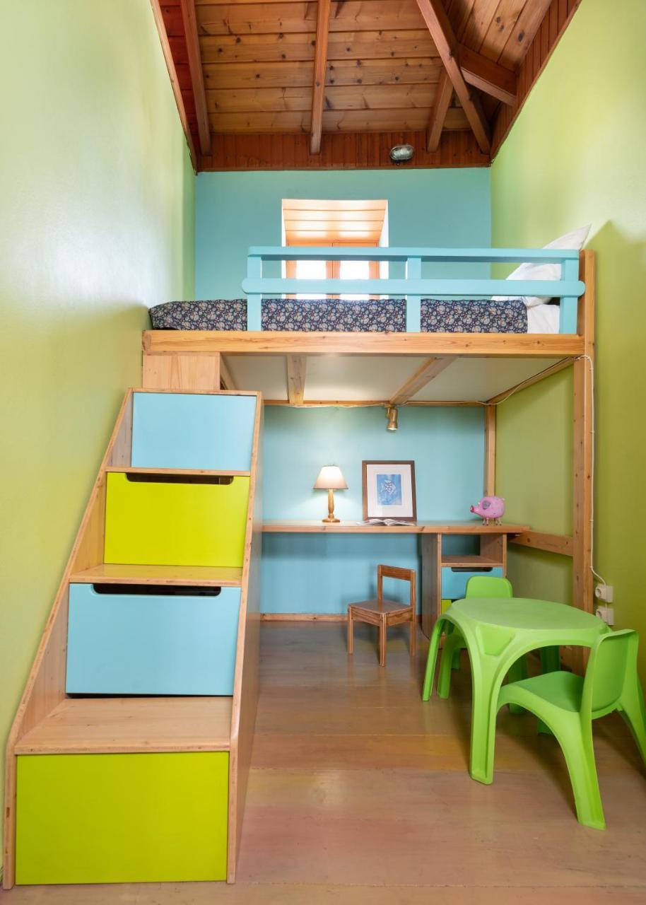 Labyrinthos Arts Guest House 1