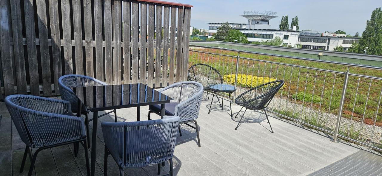 Global Living - Design Apartments I Terrace I Kitchen I Smart-Tv I Parking Space I Munchen 2