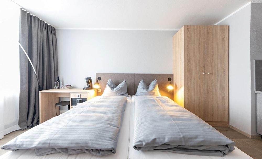 Centerroom Zwilling 01 1