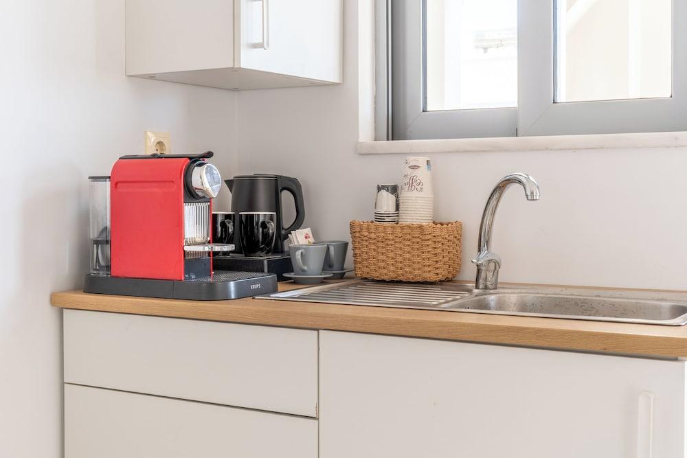 Alpha Urban Suites 1