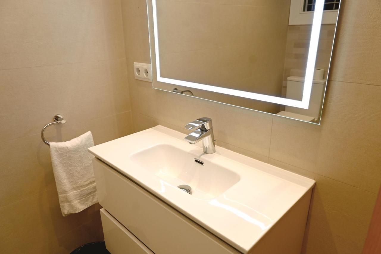 Homenfun Barcelona Eixample Ll 2