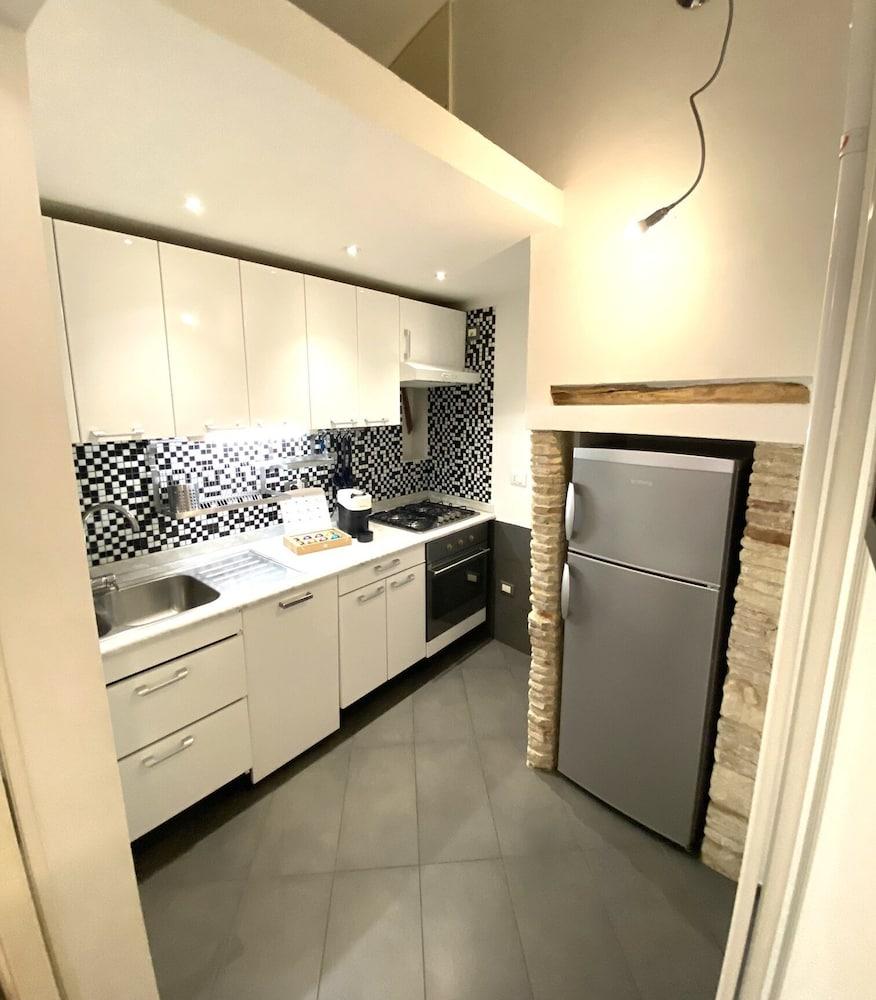 Cmh Castello Suites 2