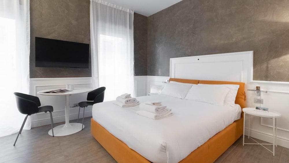 Italianway - Corso Venezia 7 - Norma 1