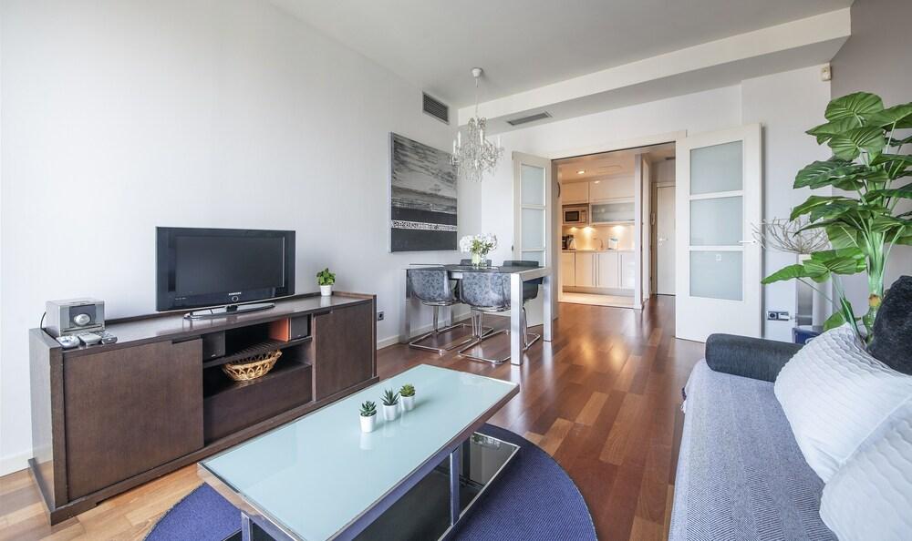 You Stylish City Center 2 2