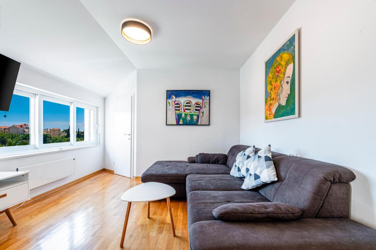 Prestige 7 Apartment 1