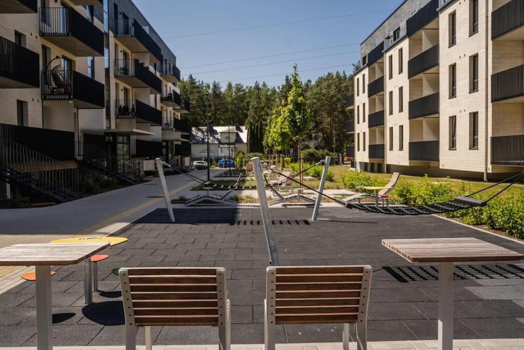 Home Sweet Home, Cozy Apartments, Free Underground Parking, Long Stays Welcome 1