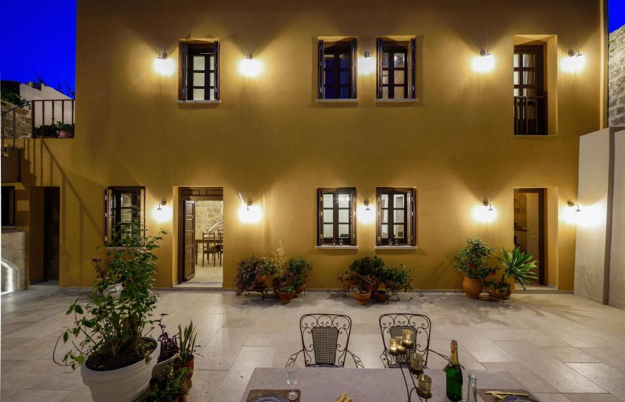 Spanish Knights Inn 2