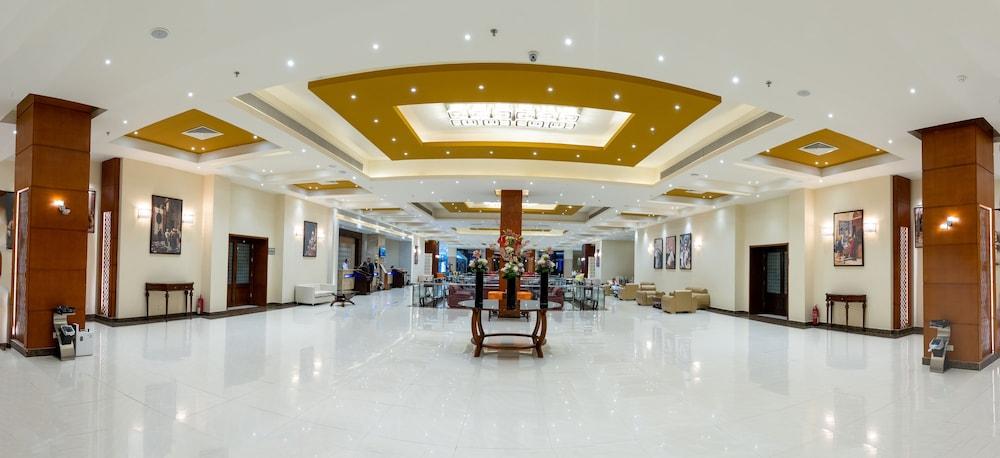 Parrotel Lagoon Waterpark Resort 2