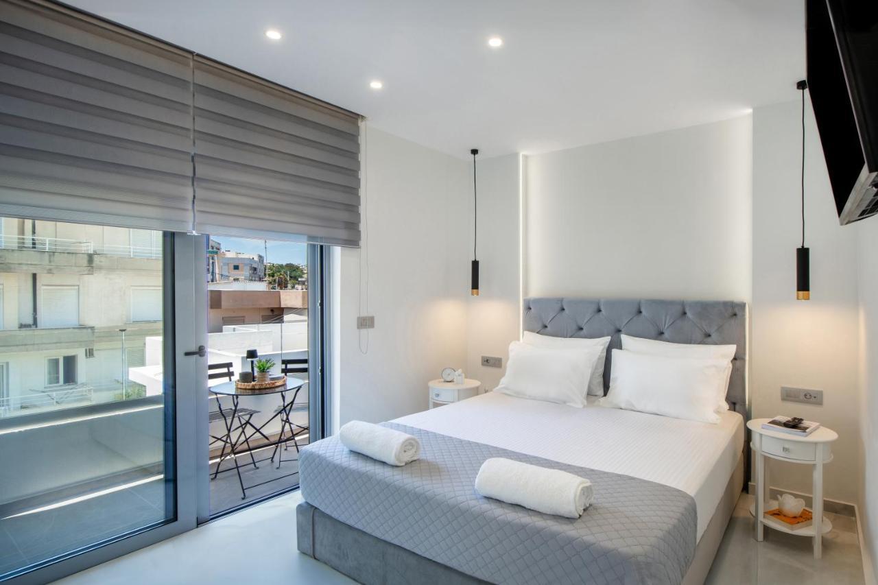 Rhodes Center Luxury Suite 2